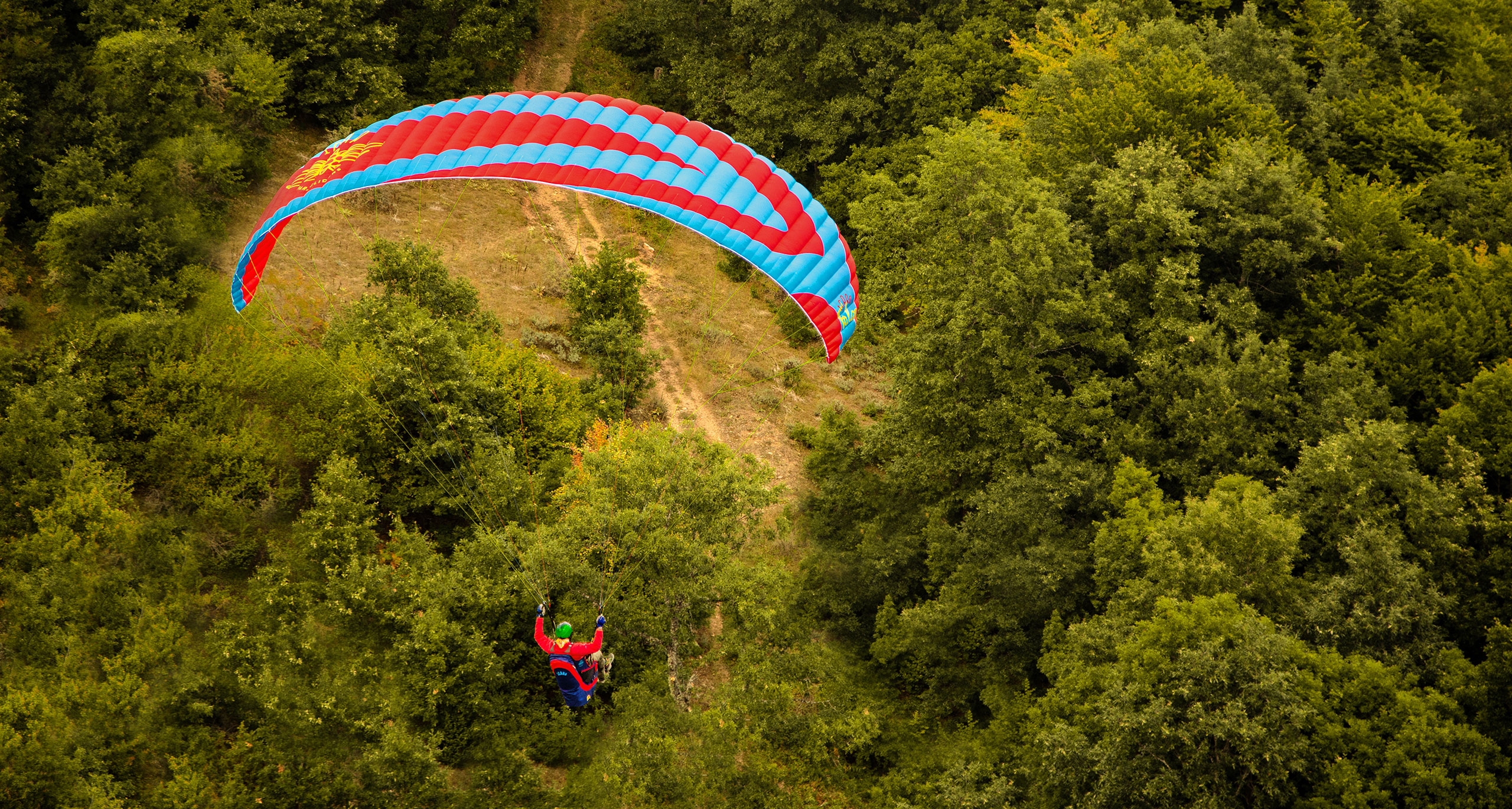 ICARO Paragliders Make An Impression ICARO Paragliders Make An Impression